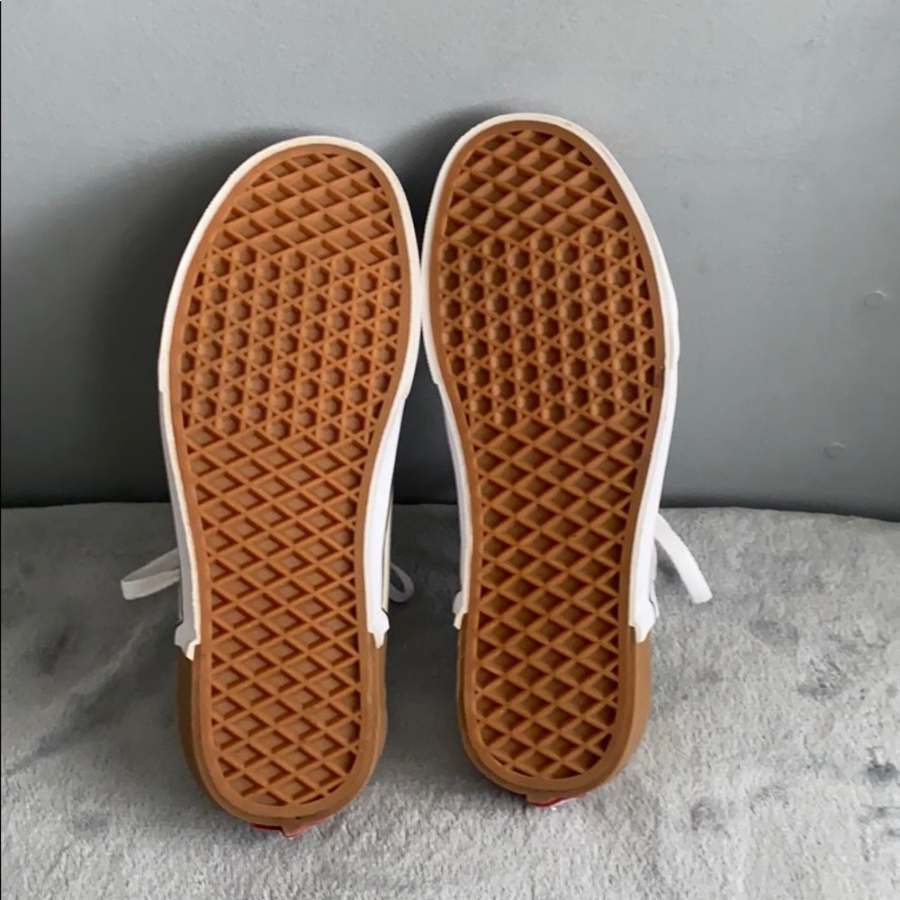 Vans Ward - image 6